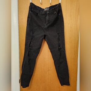 Torrid Sz 16R Premium Black Destructed Skinny Jeans